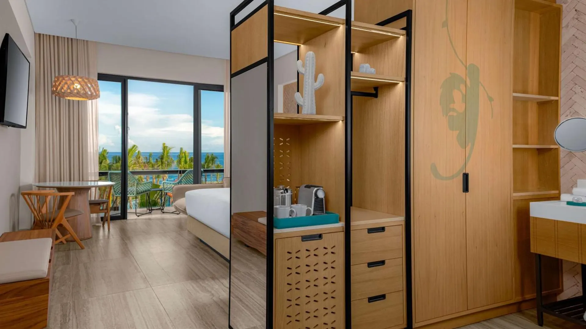Hilton Tulum Riviera Maya All-Inclusive Resort 5*,