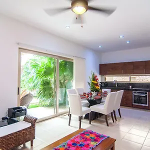 https://aldea-zama-tulum.quintano-roohotels.com
